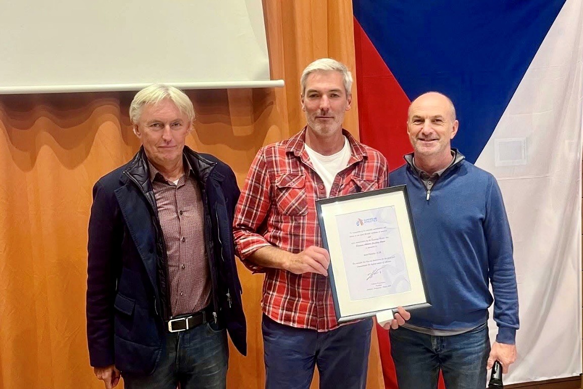 Josef Karas převzal European Coaching Award na Aktivu ČAS
